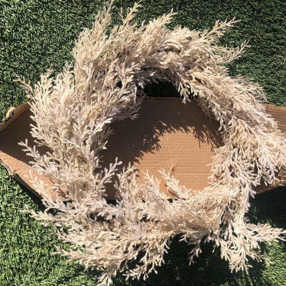 Grass Wreaths Cream - Threshold designed with Studio McGee - Picture 2 of 6